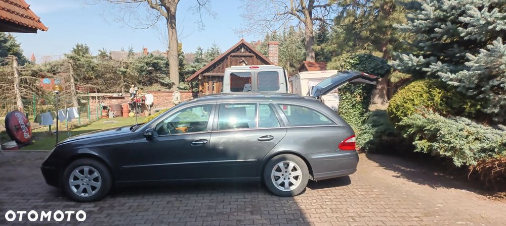 Mercedes-Benz Klasa E 200 Kompressor Automatik Avantgarde - 2
