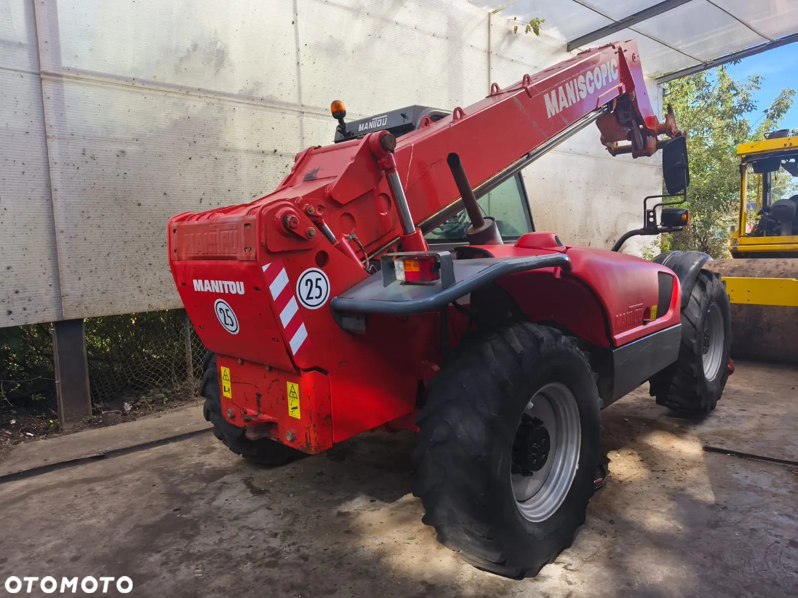 Manitou MT1233 (972) / - 2