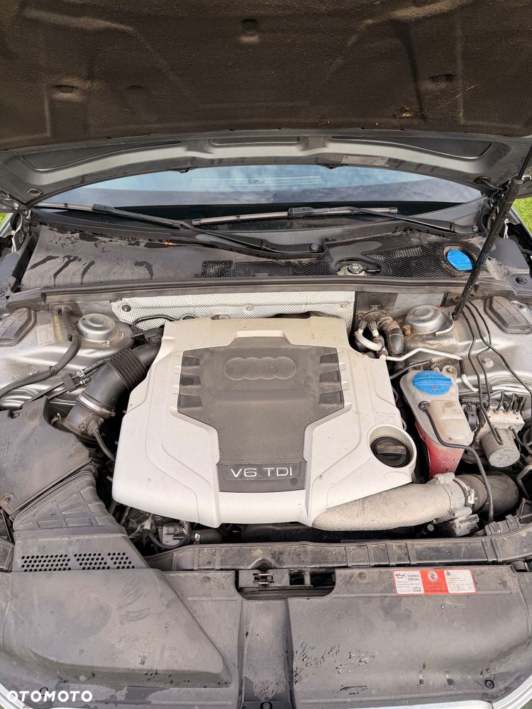Audi A4 Avant 3.0 TDI Quattro - 15