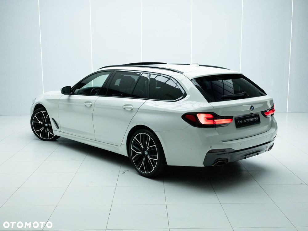 BMW Seria 5 530i xDrive M Sport Edition - 8