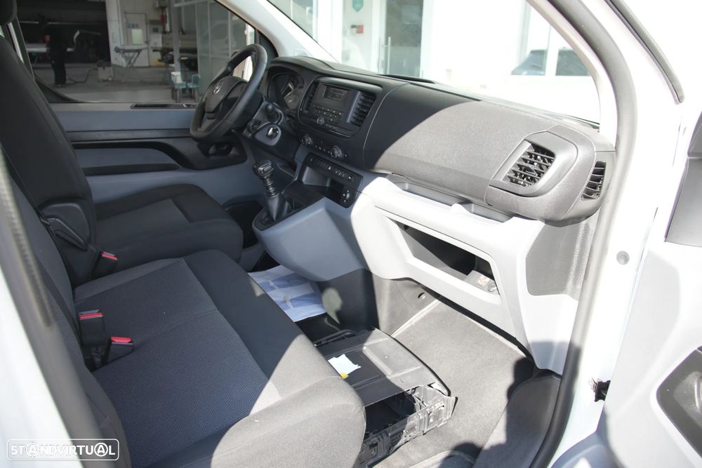 Opel Vivaro 9Lugares 1.5CDTI 120cv AC Traseiro - 9