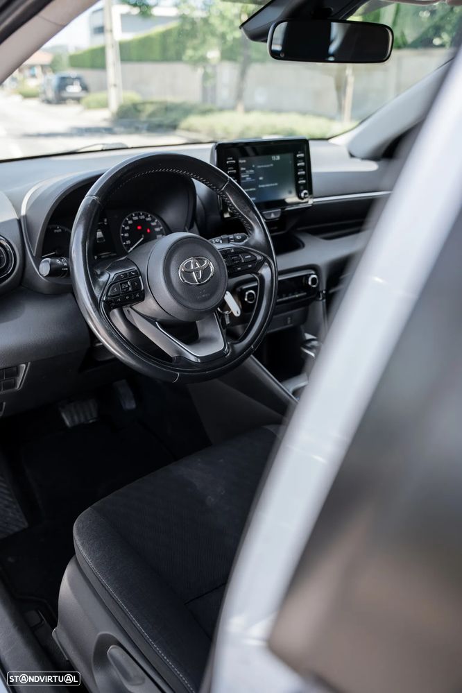 Toyota Yaris 1.5 HDF Comfort - 24