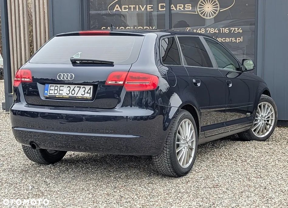 Audi A3 Sportback 2.0 TDI Ambiente - 13