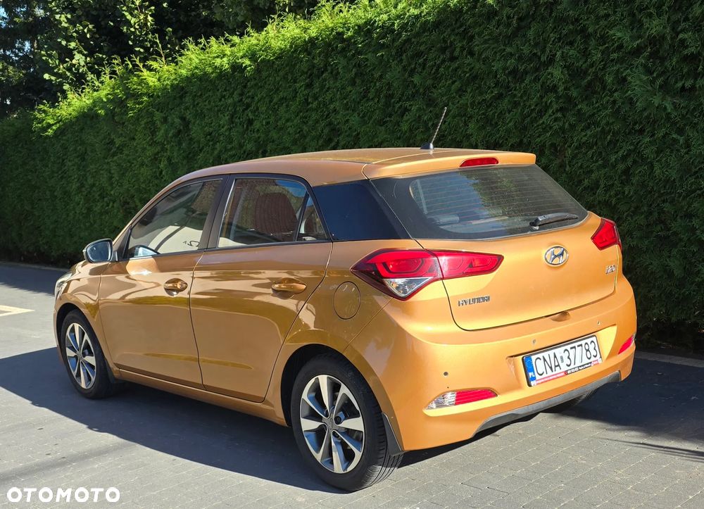 Hyundai i20 1.2 BlueDrive Elegant - 3