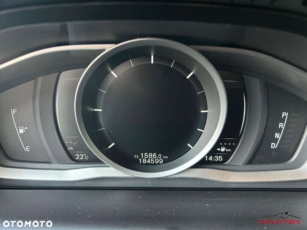 Volvo XC 60 D3 Geartronic Summum - 12