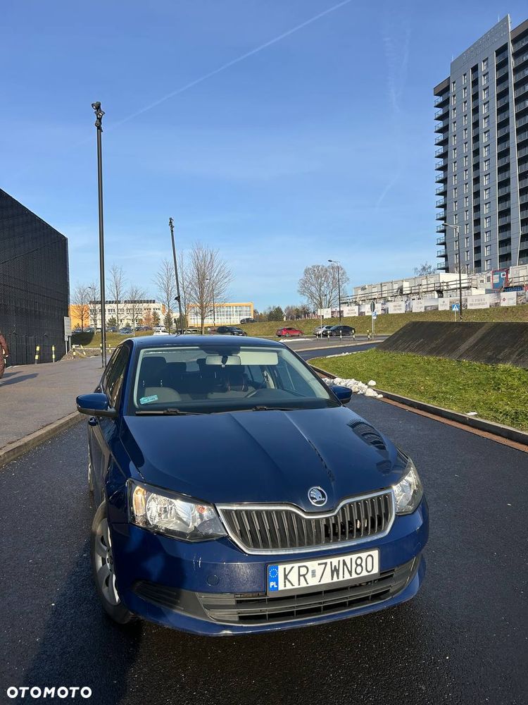 Skoda Fabia 1.0 Active - 1