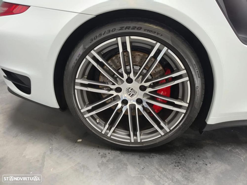 Porsche 911 (991) Turbo PDK - 22