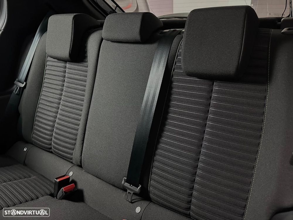 Peugeot e-208 50 kWh Allure - 17