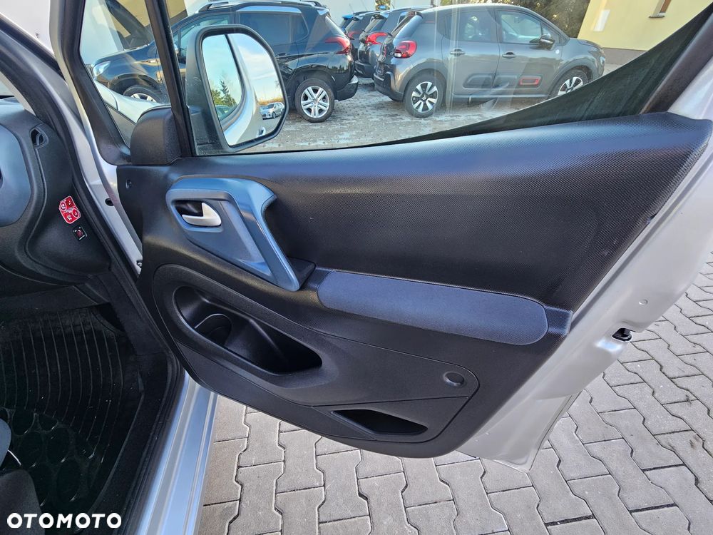 Peugeot Partner 1.6 HDI Oxygene - 25