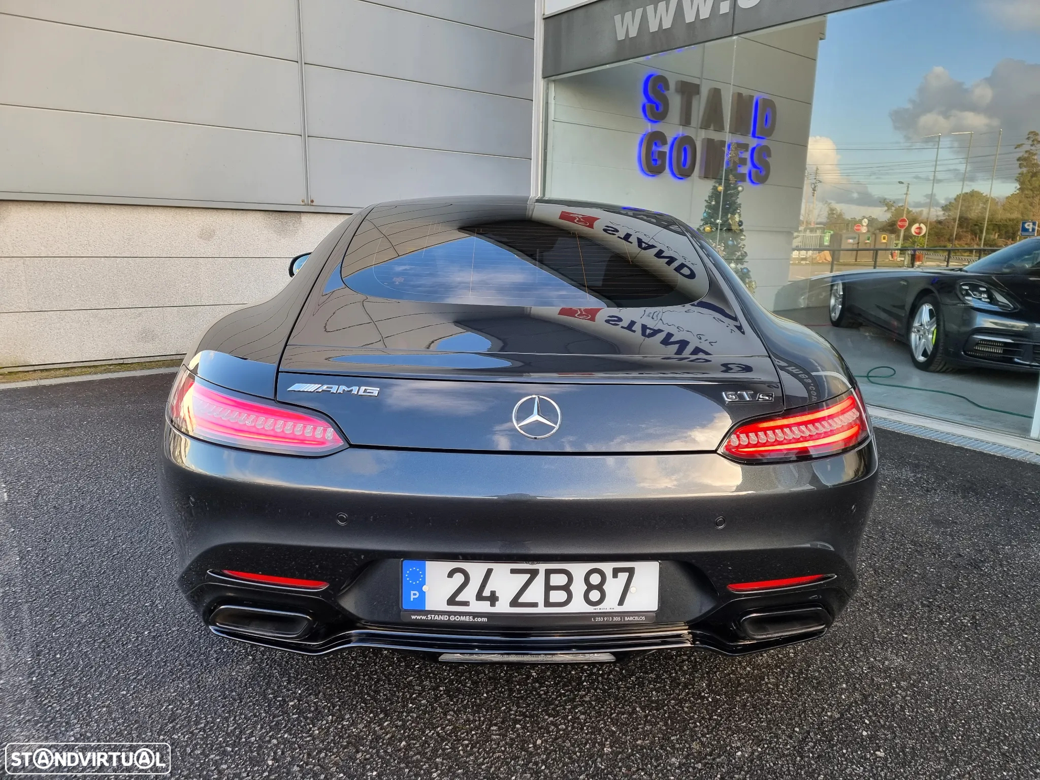 Mercedes-Benz AMG GT S - 5