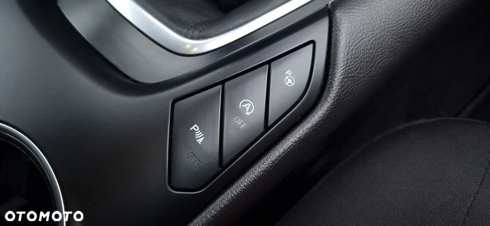 Ford Mondeo SW 2.0 TDCi S&S Trend - 14