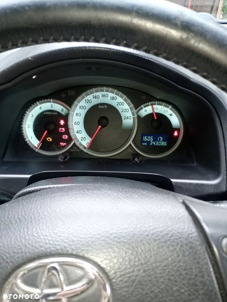Toyota Corolla Verso - 6