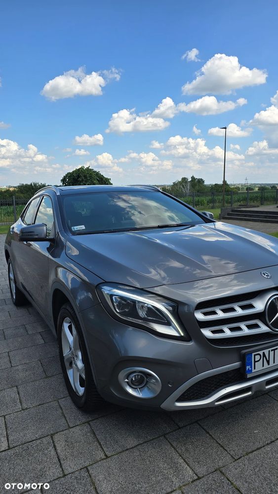 Mercedes-Benz GLA 220 4-Matic - 3