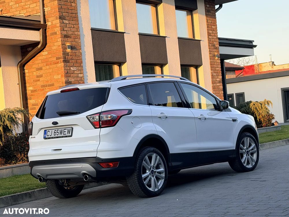 Ford Kuga - 3