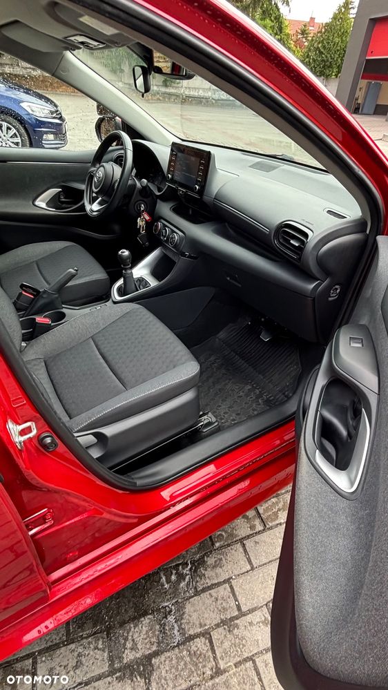 Toyota Yaris 1.5 Comfort - 11