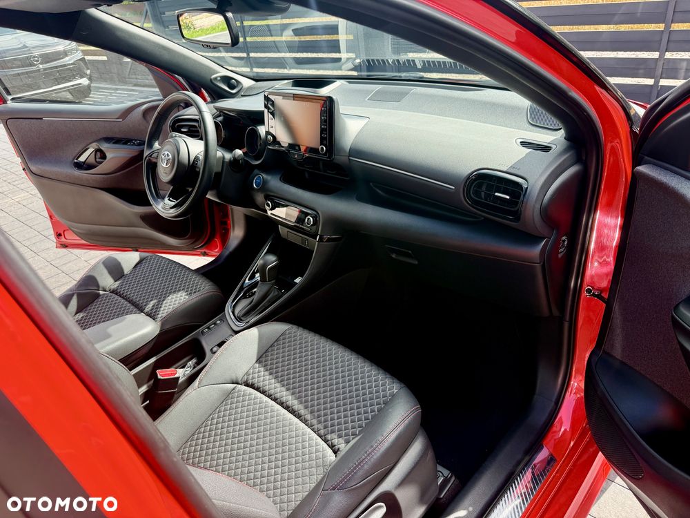 Toyota Yaris Hybrid 1.5 Premiere Edition - 24