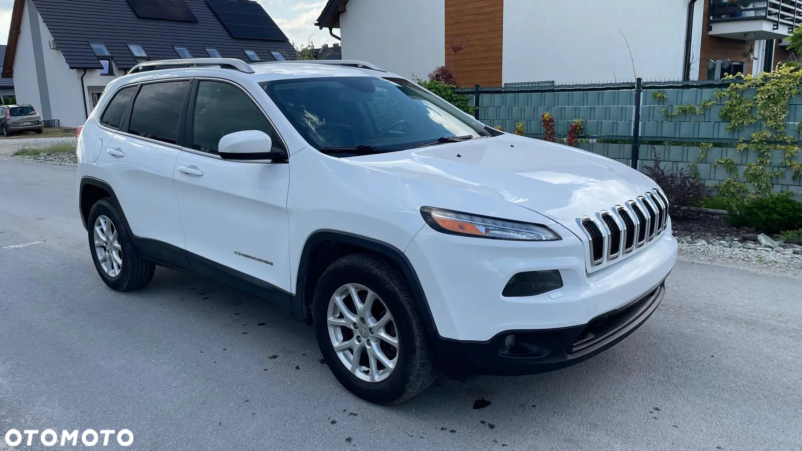 Jeep Cherokee - 8