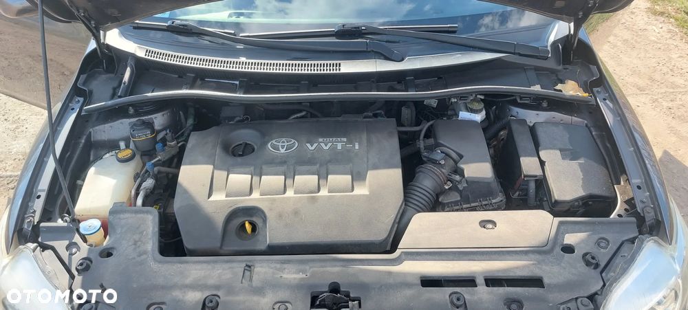 Toyota Corolla 1.6 VVT-i Luna - 15