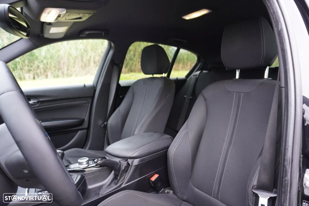 BMW 116 d Pack M - 18