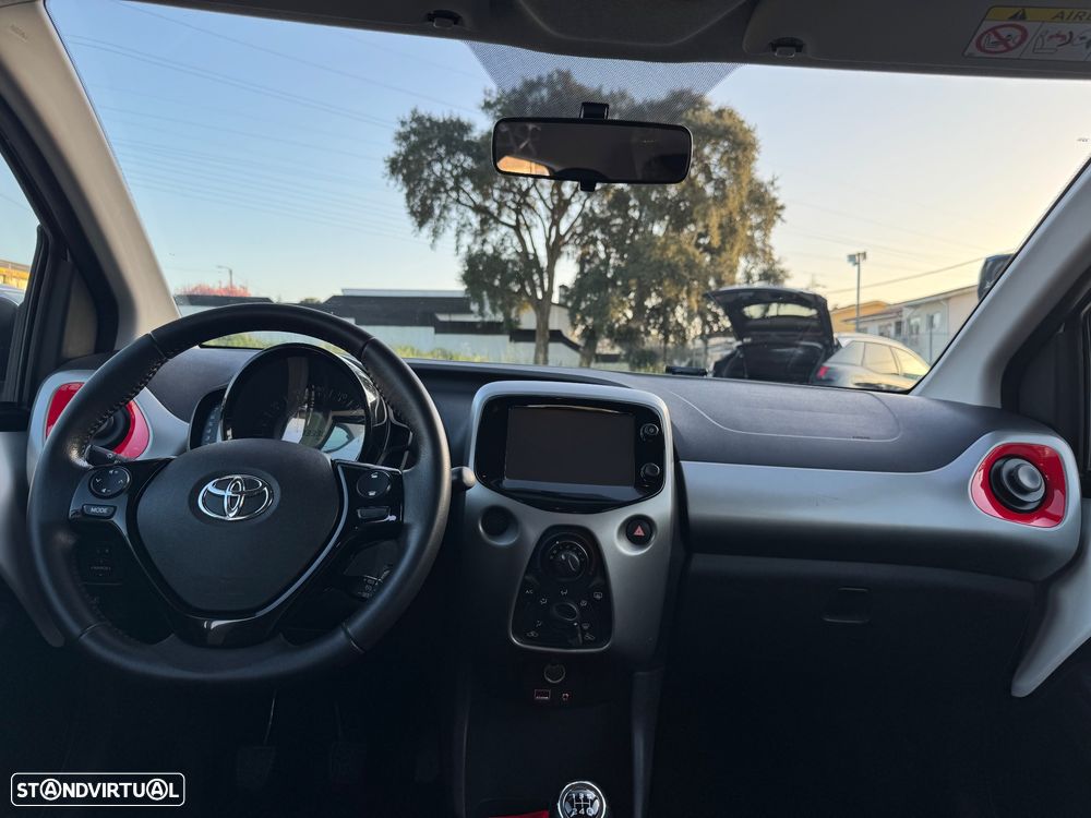 Toyota Aygo 1.0 X-Play Plus+X-Touch - 6