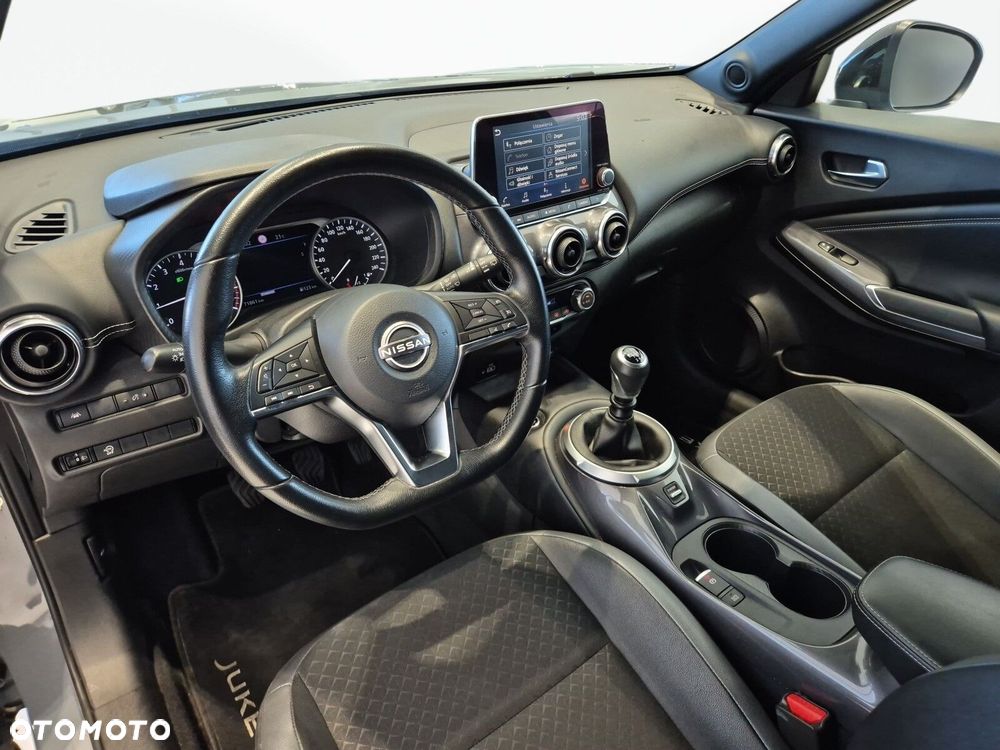 Nissan Juke 1.0 DIG-T Acenta - 11