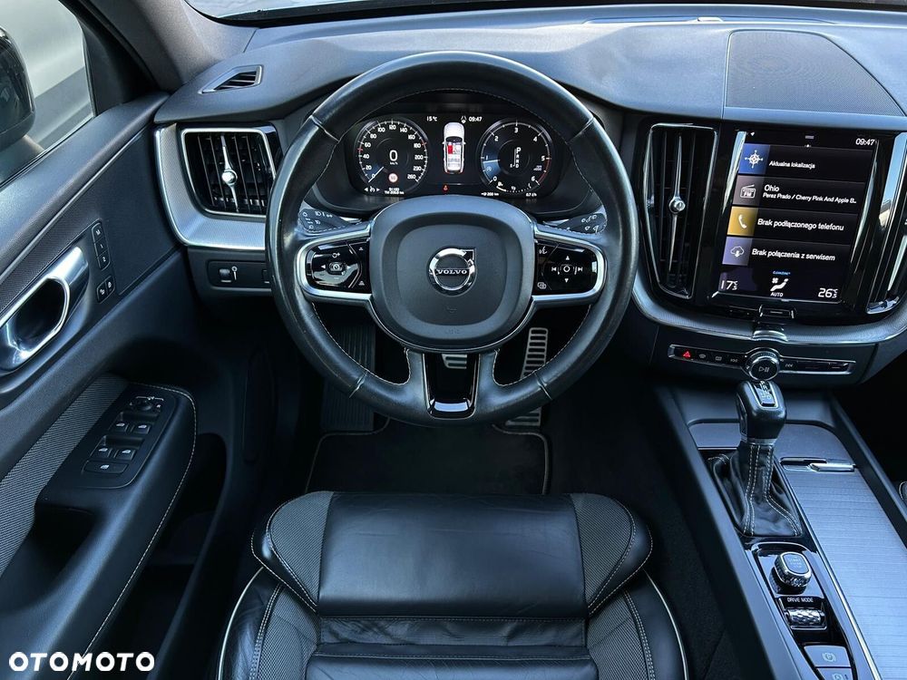 Volvo XC 60 D4 R-Design - 5