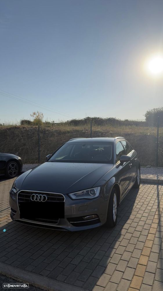 Audi A3 Sportback 1.6 TDI Attraction S tronic - 3