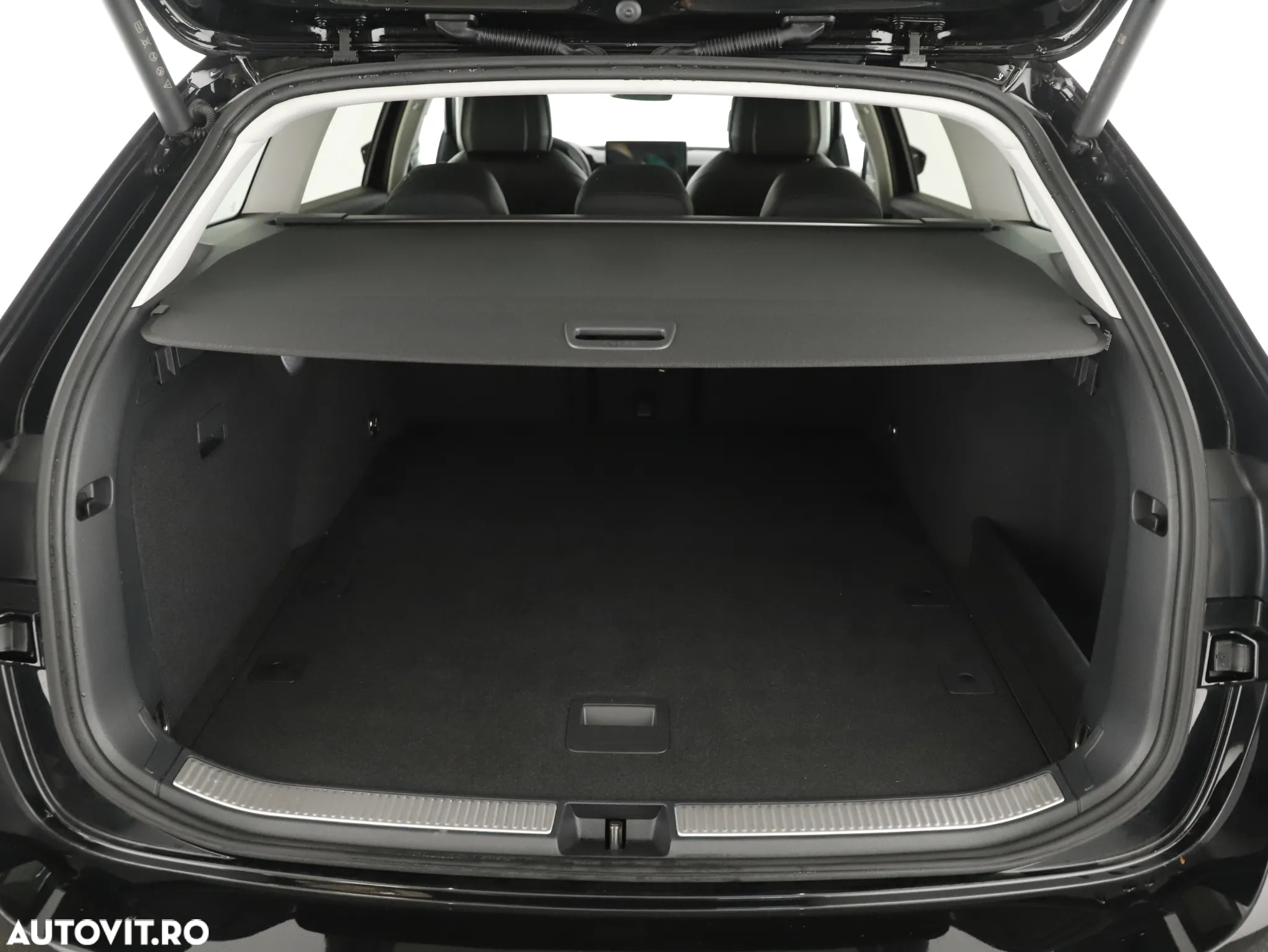 Skoda Superb 1.5 TSI 150 CP DSG MHEV Essence - 27
