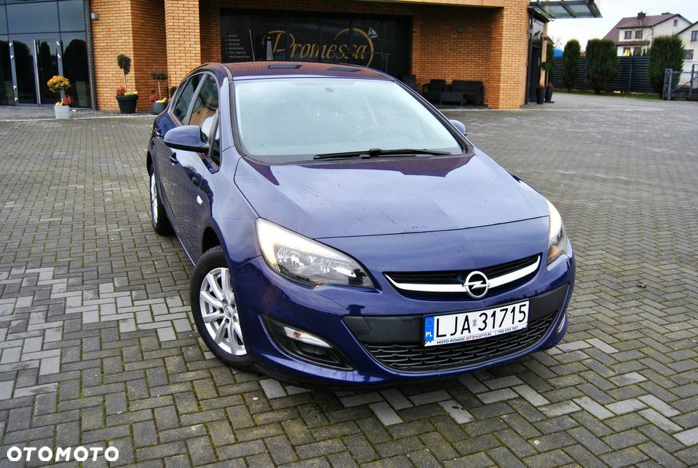 Opel Astra 1.4 Selection - 1