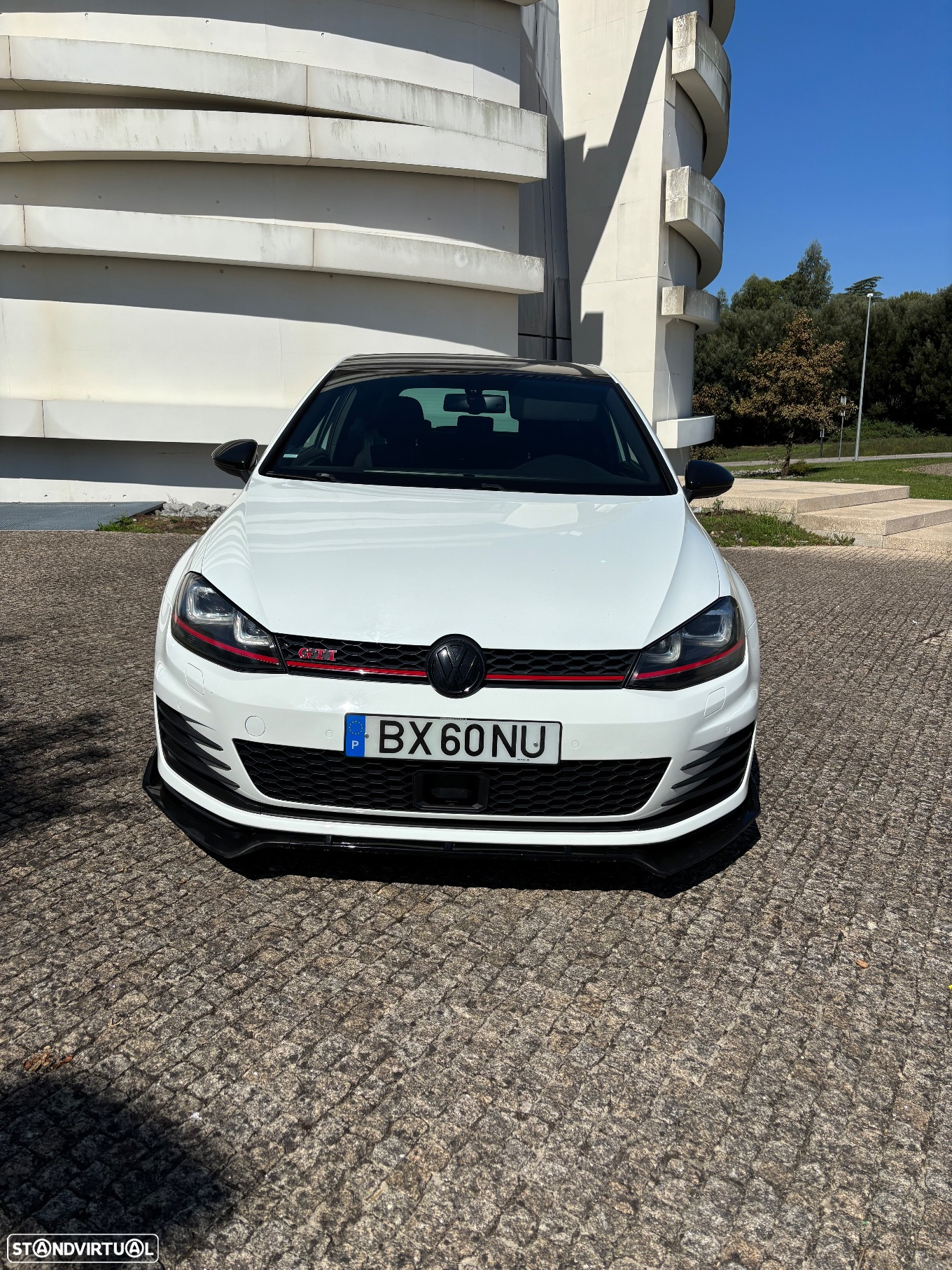 VW Golf 2.0 TSi GTi DSG - 2