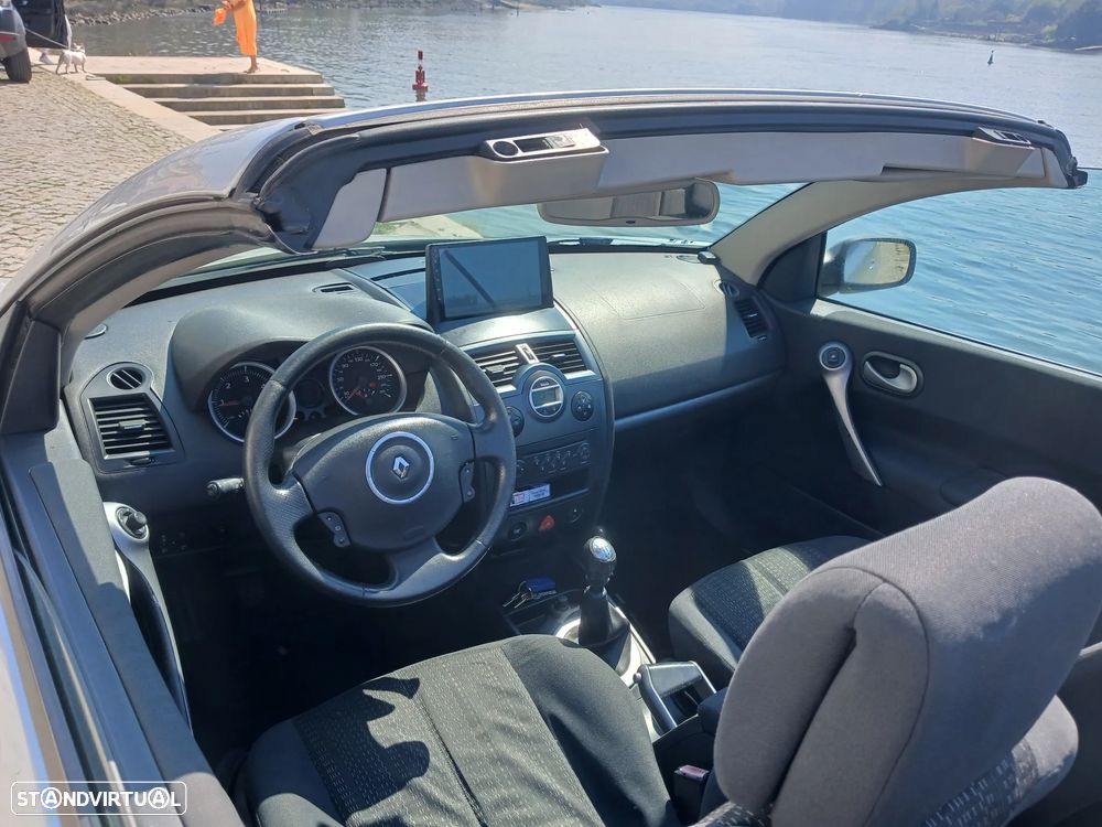 Renault Mégane CC 1.5 dCi Extreme - 19