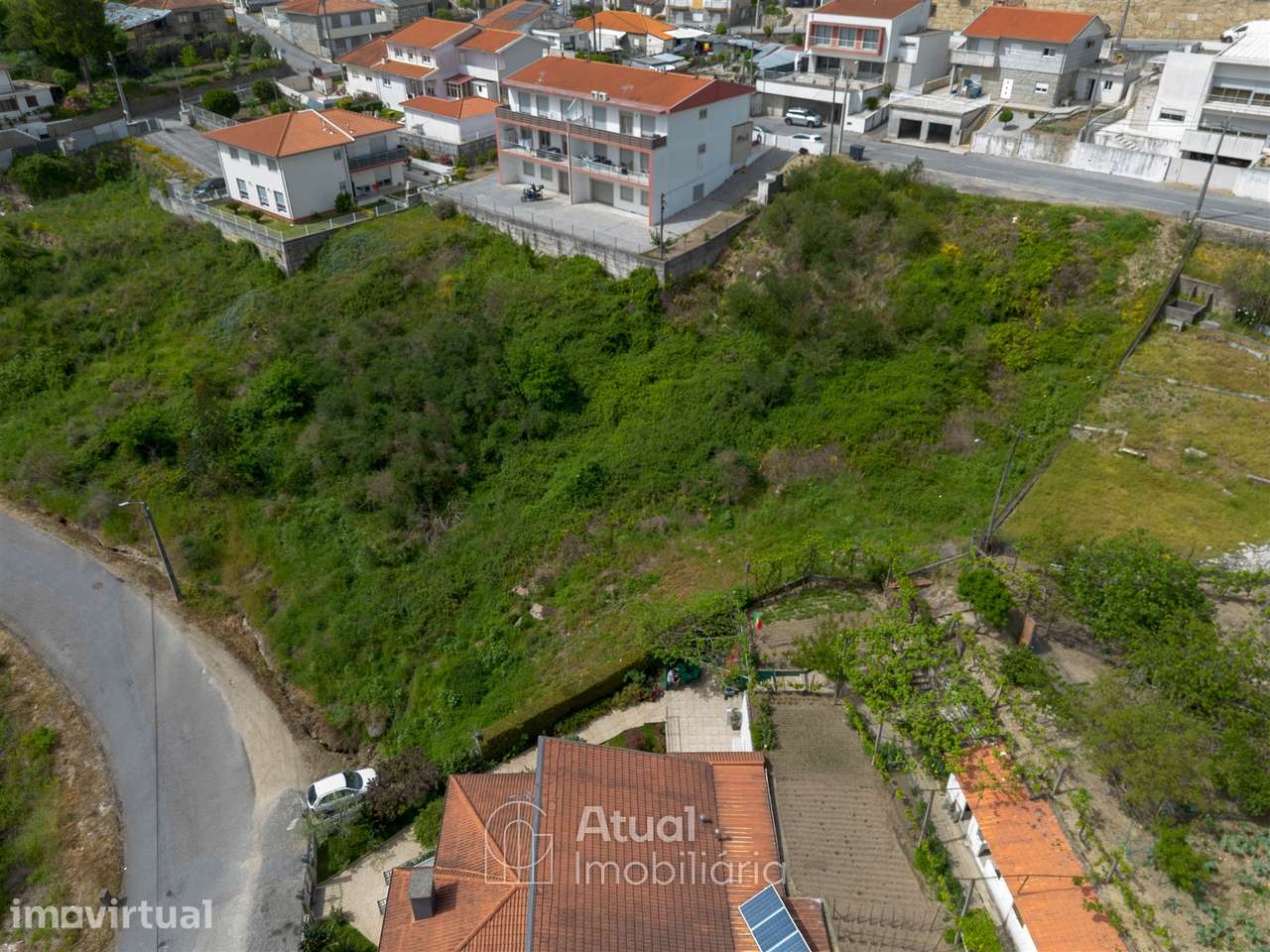 Terreno Para Construção  Venda em Tabuadelo e São Faustino,Guimarães - Grande imagem: 2/6