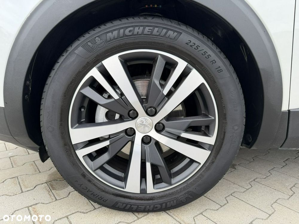 Peugeot 3008 1.6 THP Allure S&S EAT6 - 23