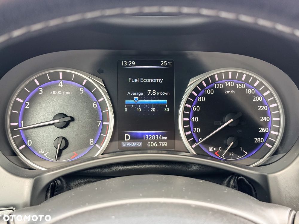 Infiniti Q50 2.0t Sport - 10