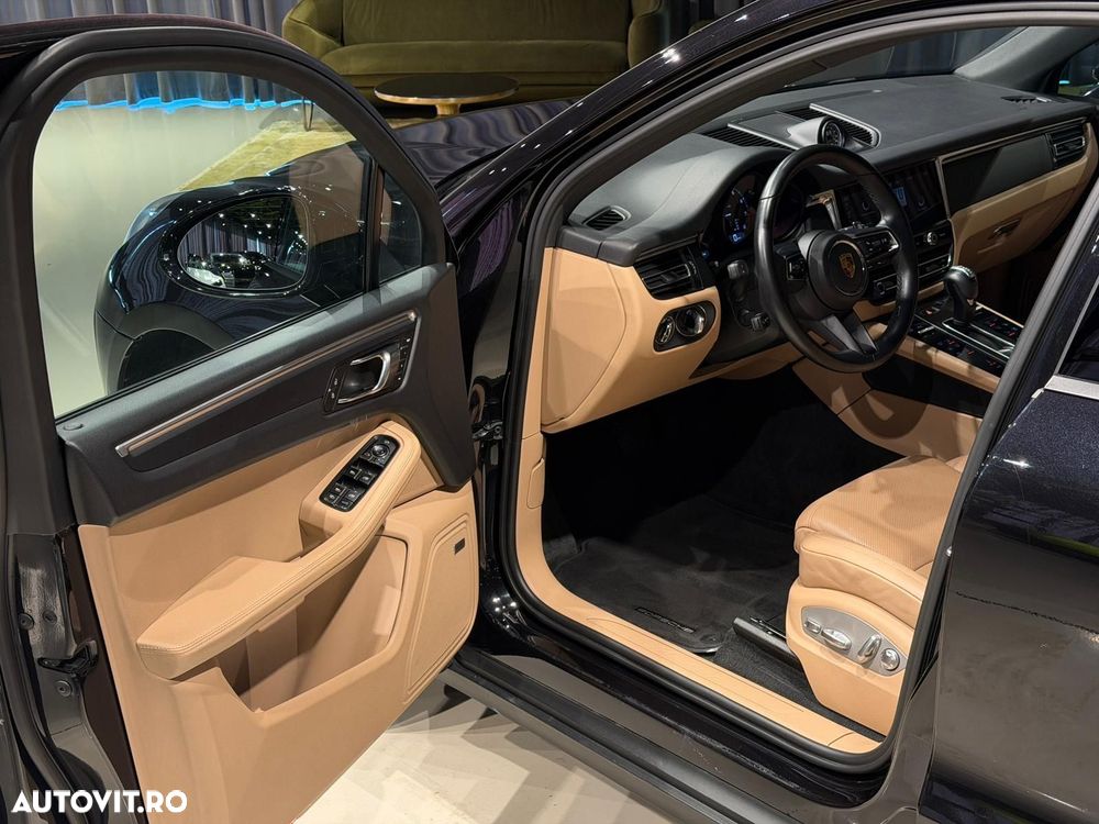 Porsche Macan - 16