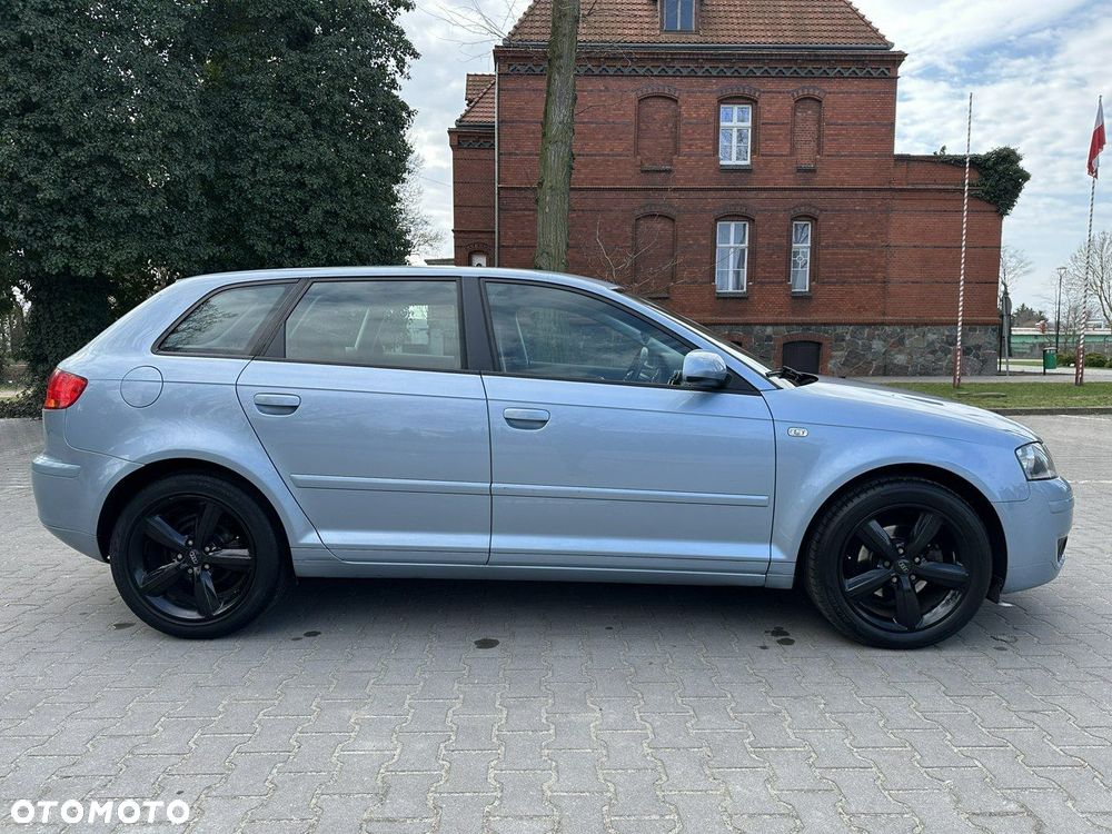 Audi A3 Sportback - 5