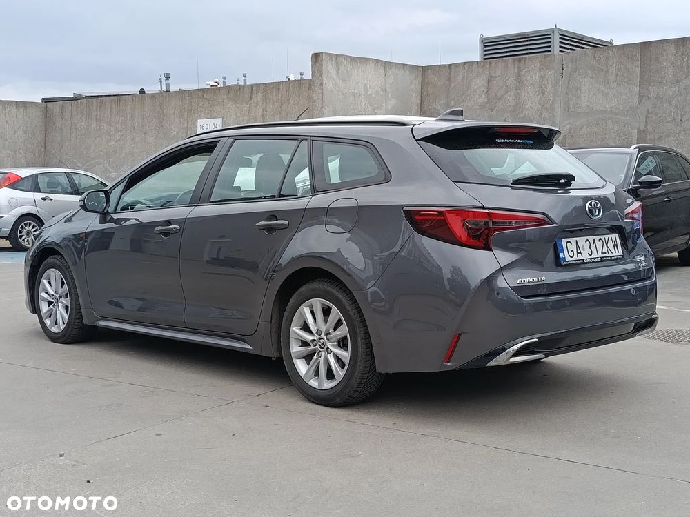 Toyota Corolla - 6