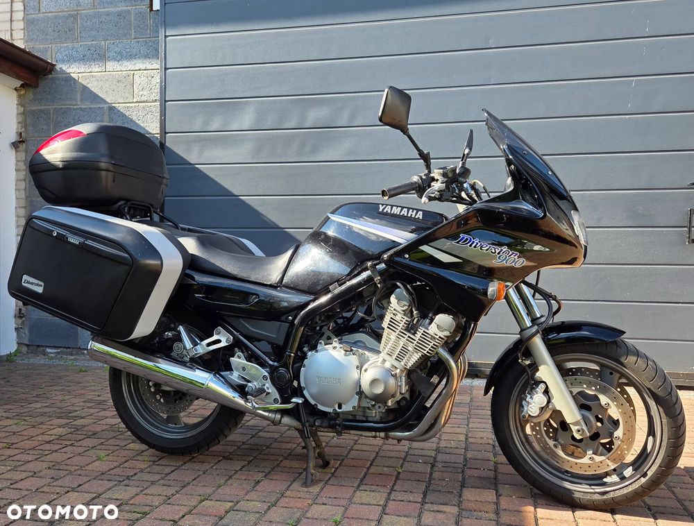 Yamaha XJ - 3