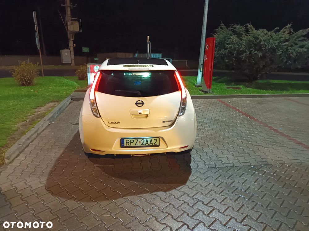 Nissan Leaf - 5
