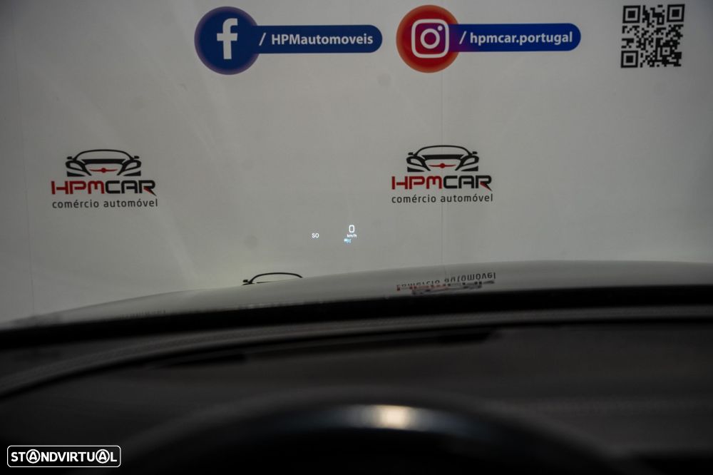 Mercedes-Benz E 300 de 9G-TRONIC AMG Line - 17