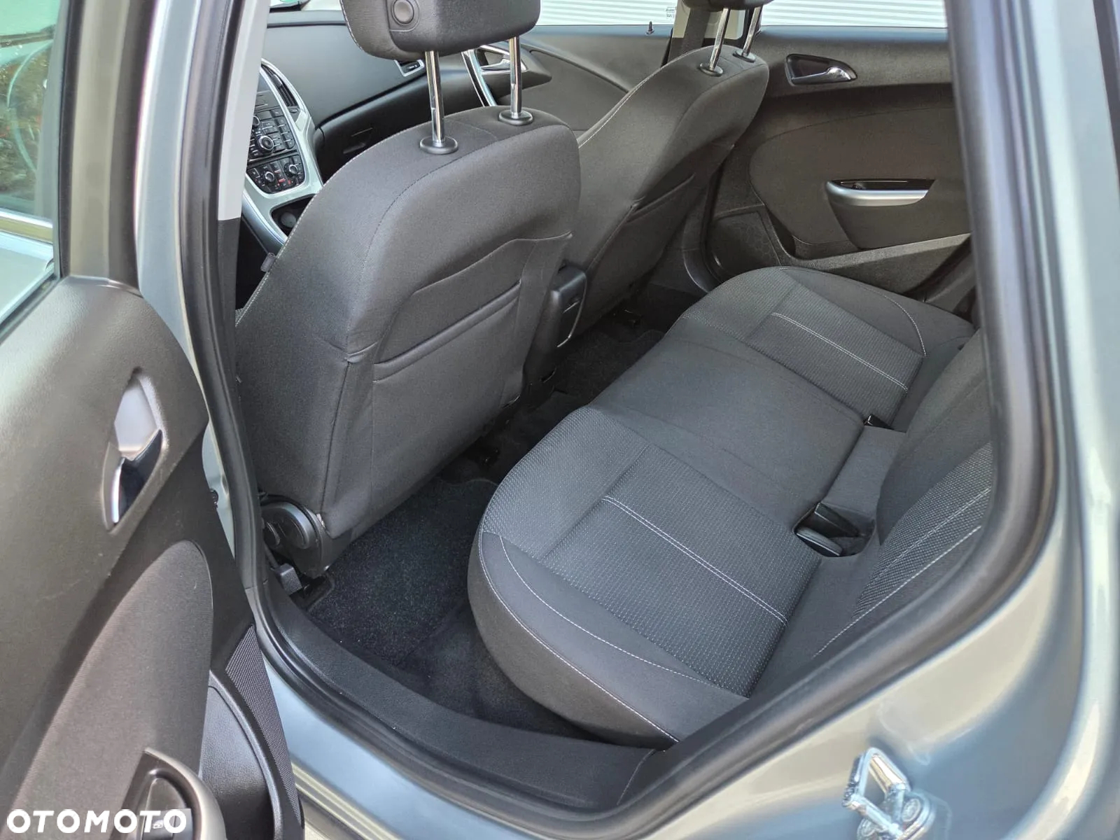 Opel Astra 1.4 Turbo Cosmo - 13