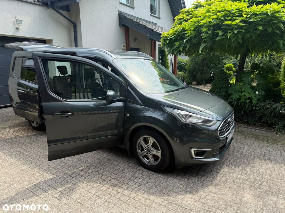 Ford Tourneo Connect 1.5 EcoBlue Titanium - 24