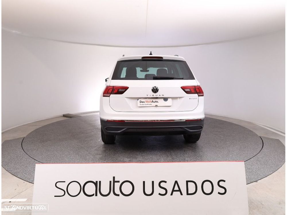 VW Tiguan 1.4 TSI eHybrid Life DSG - 12