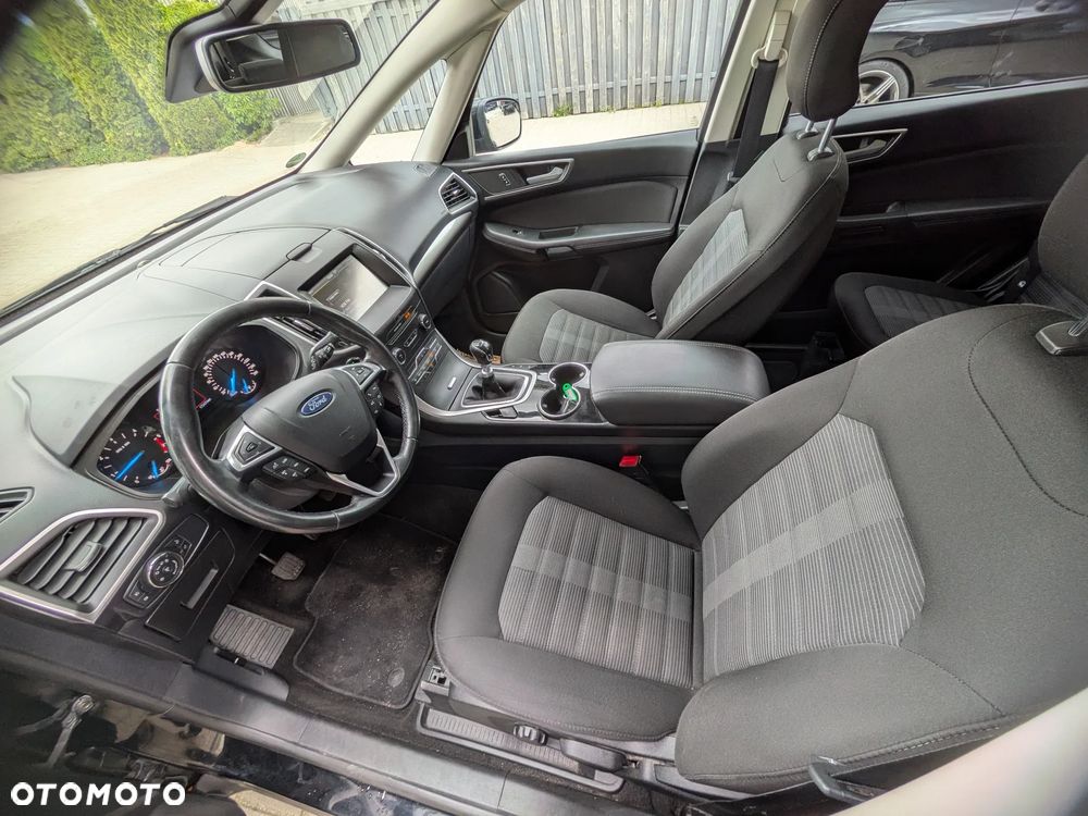 Ford Galaxy 2.0 TDCi Trend - 12