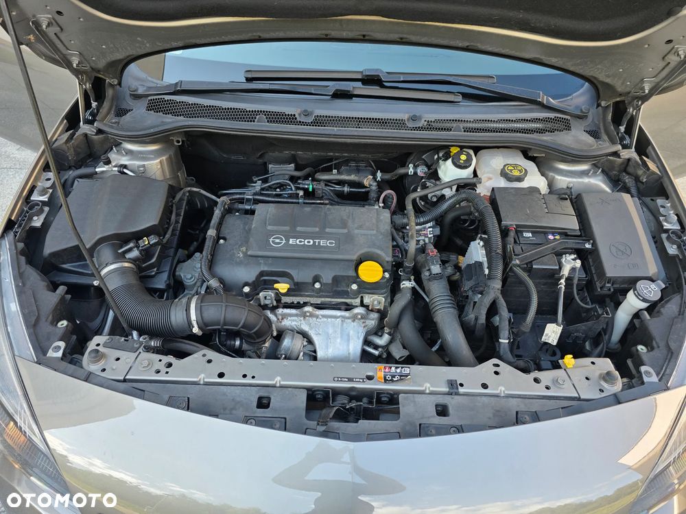 Opel Astra 1.4 T Enjoy - 34