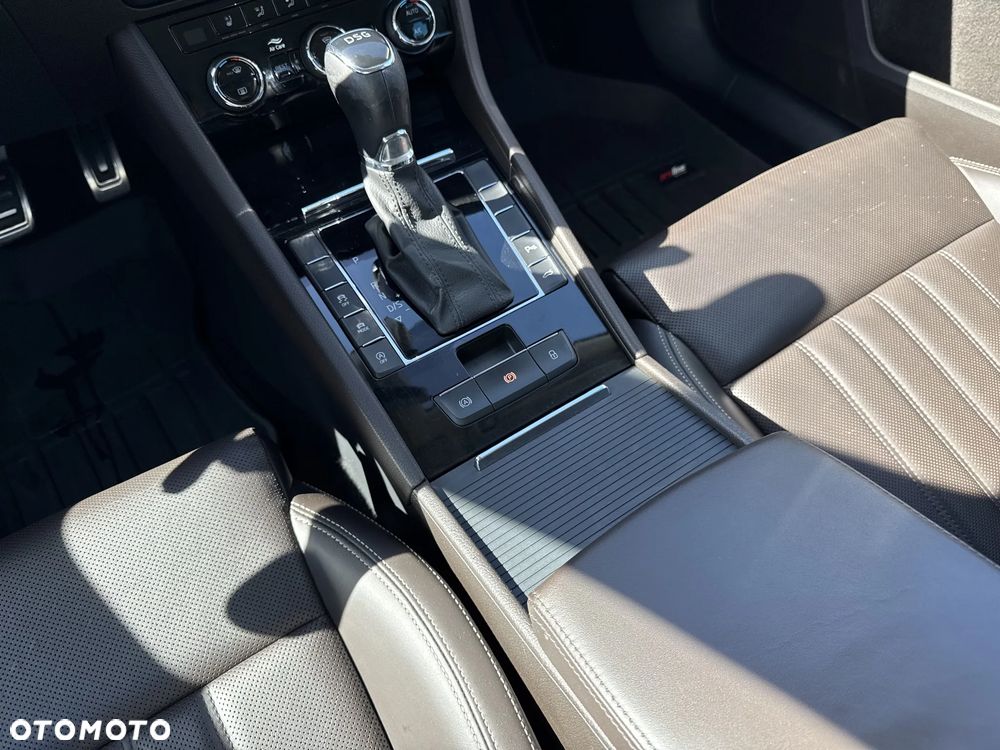 Skoda Superb - 17