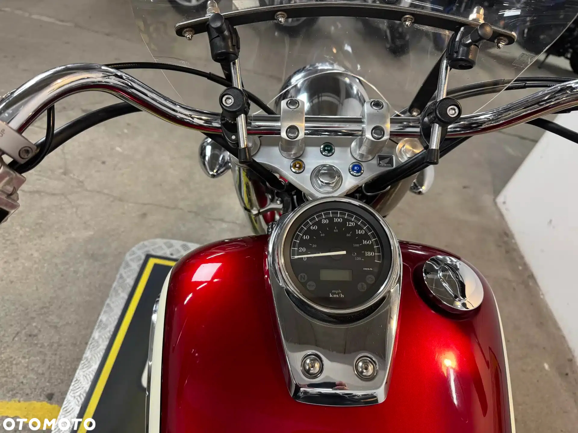 Honda Shadow - 32