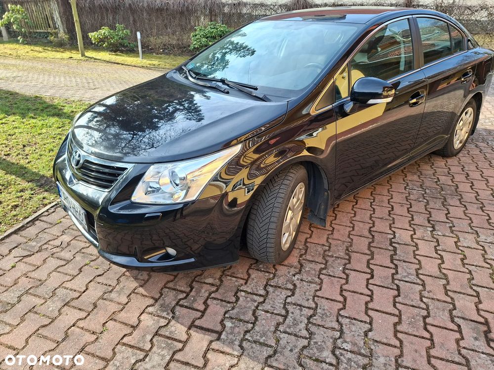 Toyota Avensis 1.8 Luna - 7