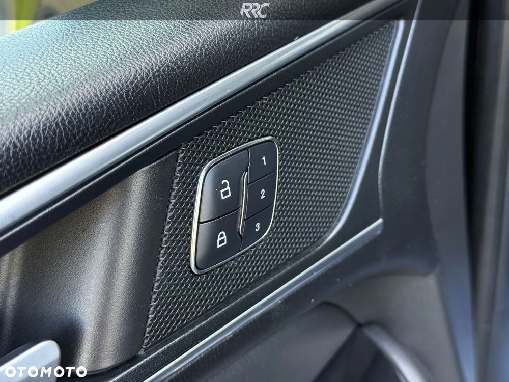 Ford S-Max 2.0 TDCi Titanium PowerShift - 28