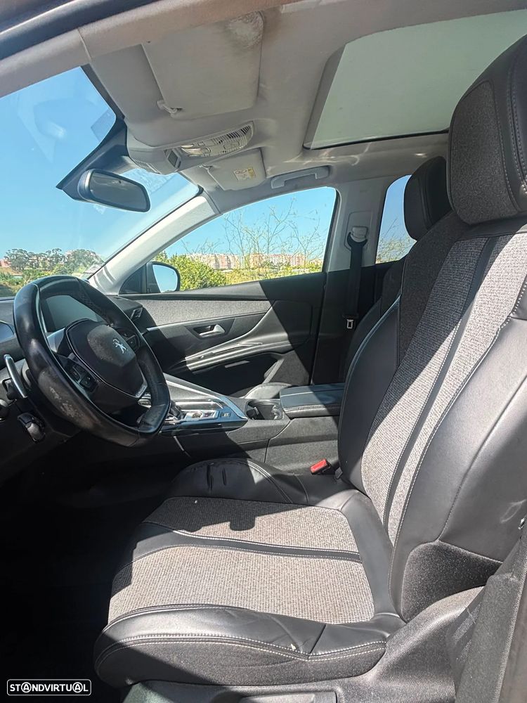 Peugeot 3008 1.2 PureTech Allure EAT6 - 16